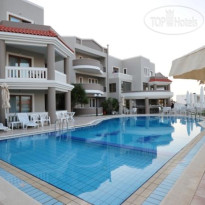 Stavroula Hotel Apartments 