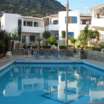 Elenis Apartments