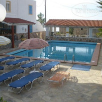Elenis Apartments