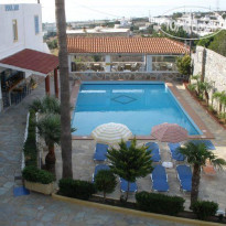 Elenis Apartments