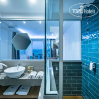 Infinity Blue Boutique Hotel & Spa Deluxe Sea Front Junior Suite