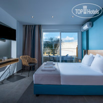 Infinity Blue Boutique Hotel & Spa Superior Double Room with Indo