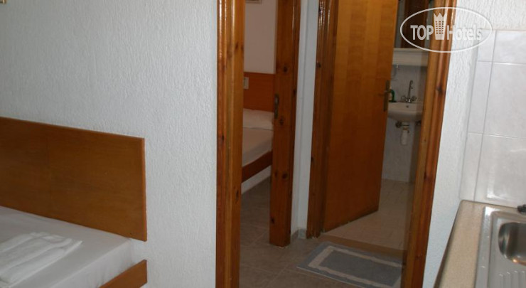 Новые добавленные фото туристов Artemis 2*