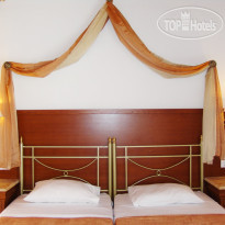 Camelot Royal Beds