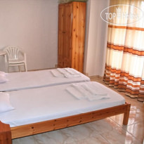 Lefka Hotel 