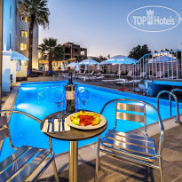 Pollis Hotel