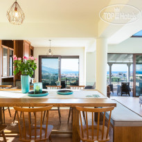 Anemeli Villa Dining area 