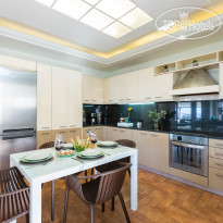 Anemeli Villa Spacious kitchen area