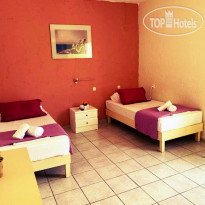 Cleo Hotel 