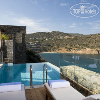 Daios Cove Luxury Resort & Villas 