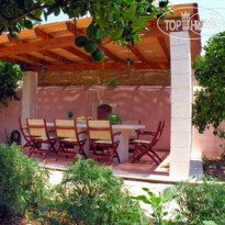 Villa Arethousa