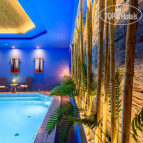 Annabelle Beach Resort INDOOR JACUZZI