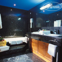 Minos Imperial Luxury Beach Resort & Spa Bathroom