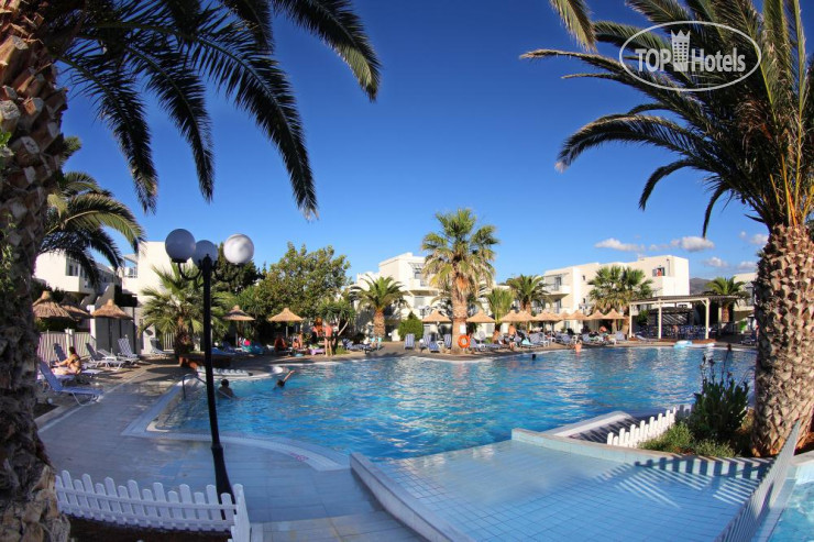 Фото отеля Europa Beach Hotel 4*