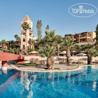 Candia Park Village 4*