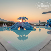 Ikaros Beach Luxury Resort & Spa Childrens pool