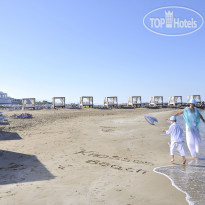 Knossos Beach Bungalows Suites Resort & Spa Long sandy beach