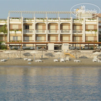 Sitia Bay Sitia Bay hotel from the sea