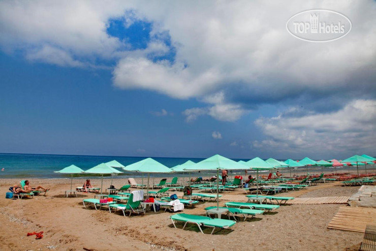 Пляж в Jo-An Beach 4*