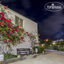 Horizon Beach Hotel & Stelios Family Rooms 