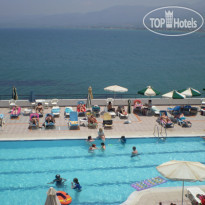 Horizon Beach Hotel & Stelios Family Rooms 