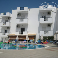 Irilena Apartments 3*