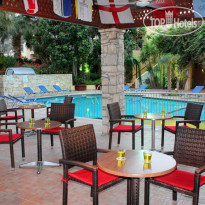 Latania Apartments and Studios Pool Bar