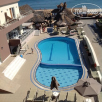 Nostos Beach Apartments 