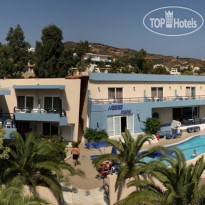 Nostos Beach Apartments 