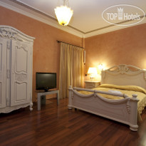 Anastazia Luxury Suites & Rooms 