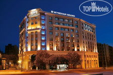 Wyndham Grand Athens 5*