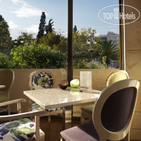 NJV Athens Plaza Кафе "Плаза Лаунч"