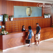 Sercotel Arrecife Gran Hotel & Spa Рецепция.