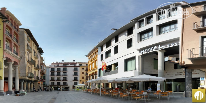 Фотографии отеля  Gran Hotel Ciudad de Barbastro 4*