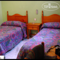 Nuria Hostal 