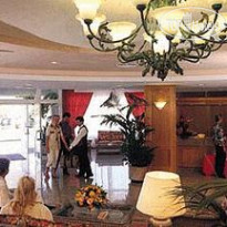 Servatur Waikiki