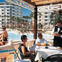 Servatur Waikiki