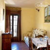Rural Galaroza Aparthotel 