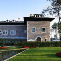 Castillo Del Bosque La Zoreda 