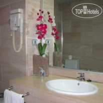 Tryp Ceuta 
