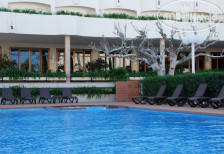 Los Robles Hotel 3*