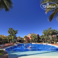 Vasari Vacation Resort Бассейн