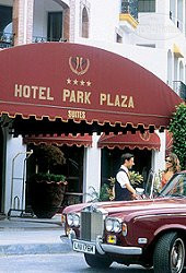 Фотографии отеля  Park Plaza Suites 4*