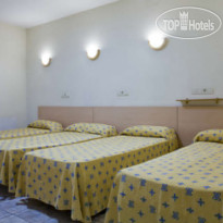 Hostal Abrevadero Четырехместный номер