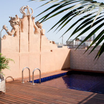 Hotel DO Placa Reial Бассейн