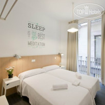 Two Pillows Hostal