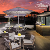 H10 Casanova SKY BAR TERRACE