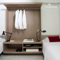 Eric Vokel Sagrada Familia Suites 