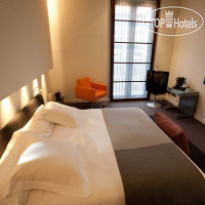 SixtyTwo Hotel 