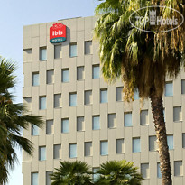 Ibis Barcelona Santa Coloma 